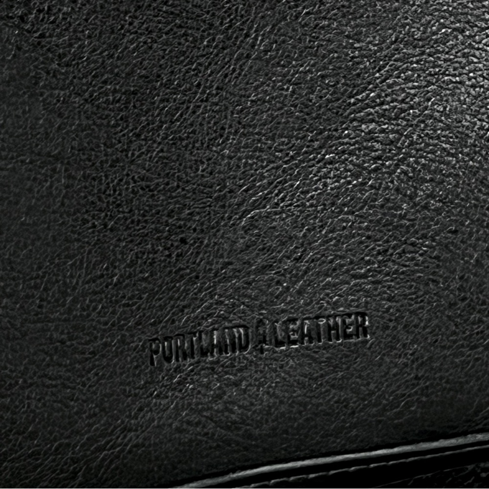NWOT Portland Leather Rainstorm Crossbody Satchel Bag Pristine Timeless Everyday - Picture 12 of 16